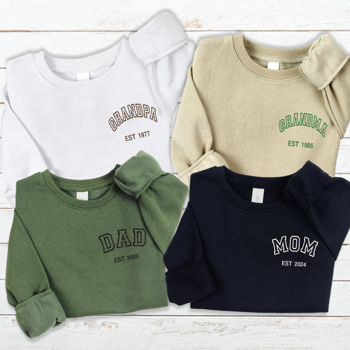 Personalized Embroidered Dad with Date Sweatshirt wokigi